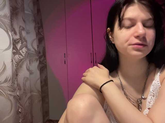KalaDeprofio live cam on BongaCams