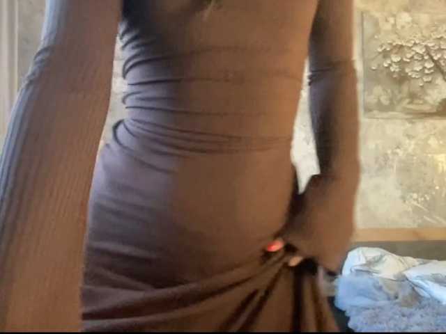 StrawberryCream live cam on BongaCams