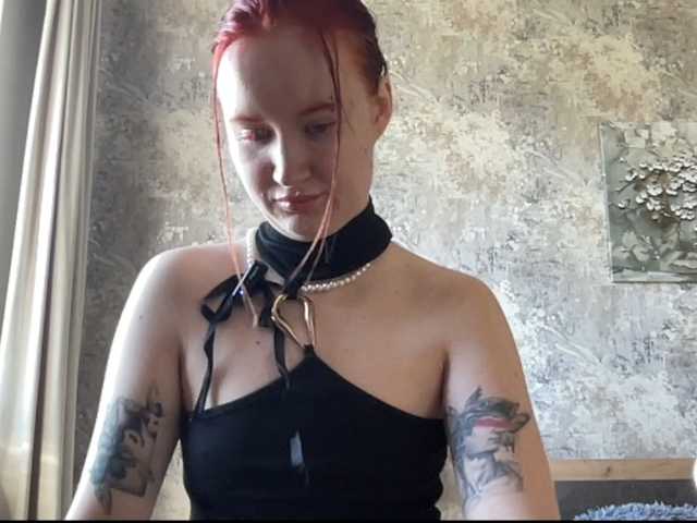 StrawberryCream live cam on BongaCams