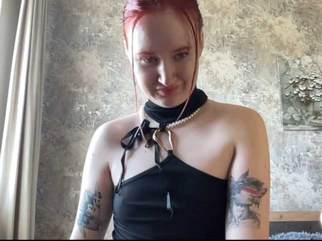 StrawberryCream live cam on BongaCams