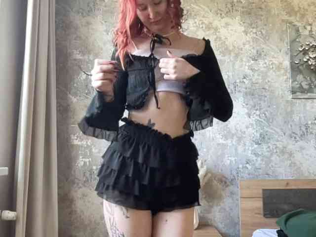 Model: StrawberryCream