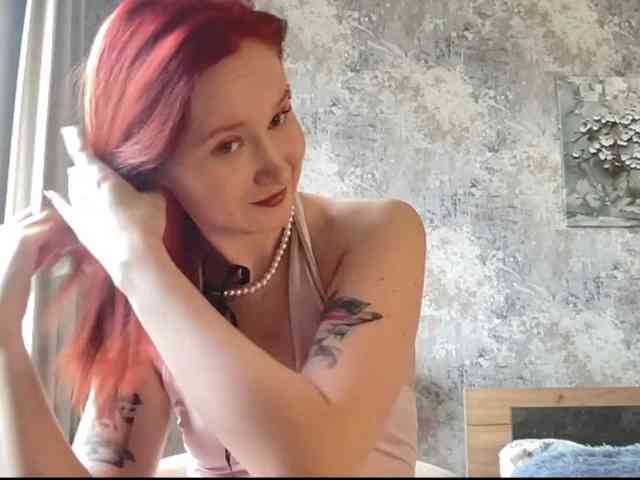 Model: StrawberryCream