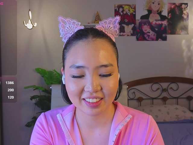 akino-hen1 live cam on BongaCams