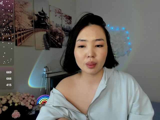 akino-hen1 live cam on BongaCams