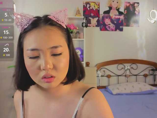 akino-hen1 live cam on BongaCams