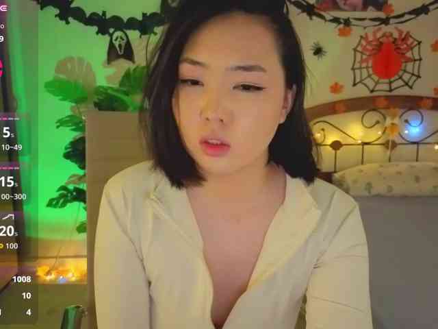 Model: akino-hen1