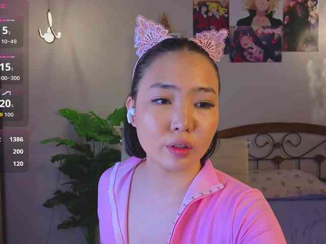 Model: akino-hen1