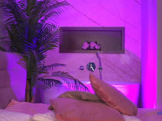 EvaMorreti live cam preview
