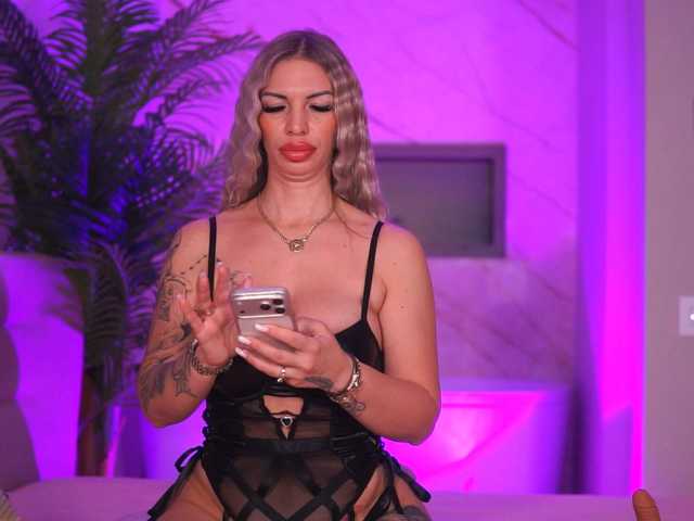 EvaMorreti, en vivo ahora en BongaCams