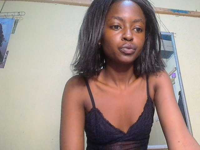Lustyxo live cam on BongaCams
