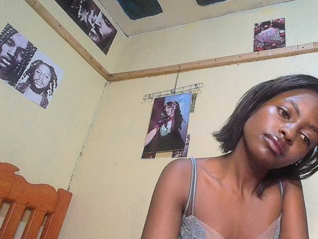Lustyxo live cam on BongaCams