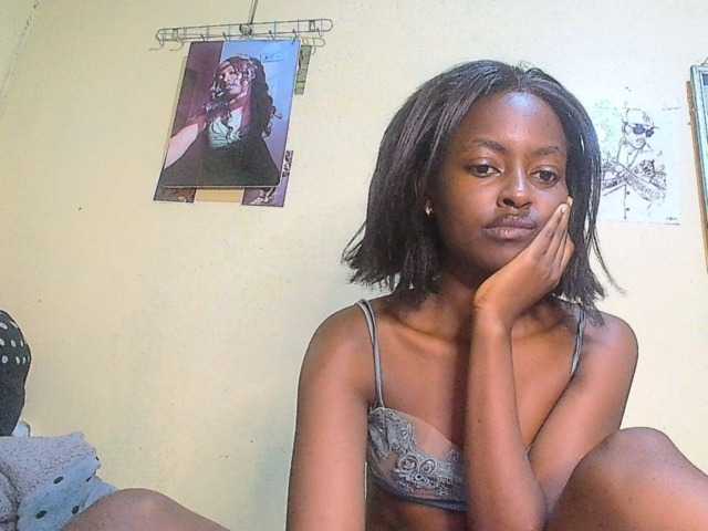 Lustyxo live cam on BongaCams