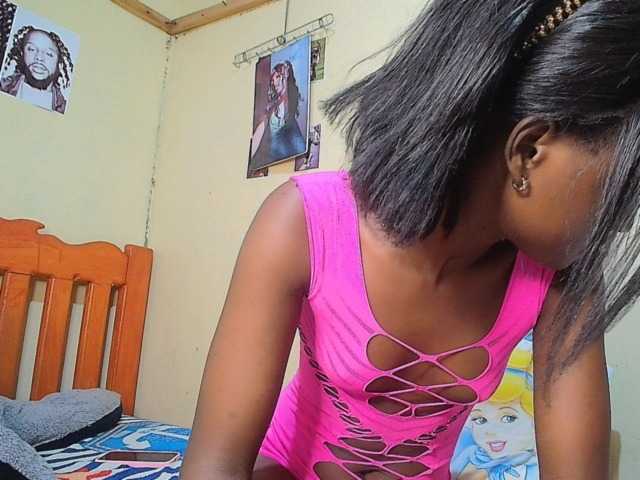 Lustyxo live cam on BongaCams