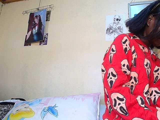 Lustyxo live cam on BongaCams