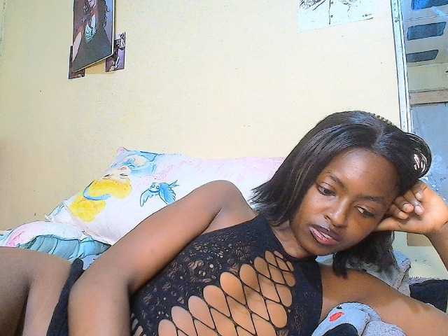 Lustyxo live cam on BongaCams