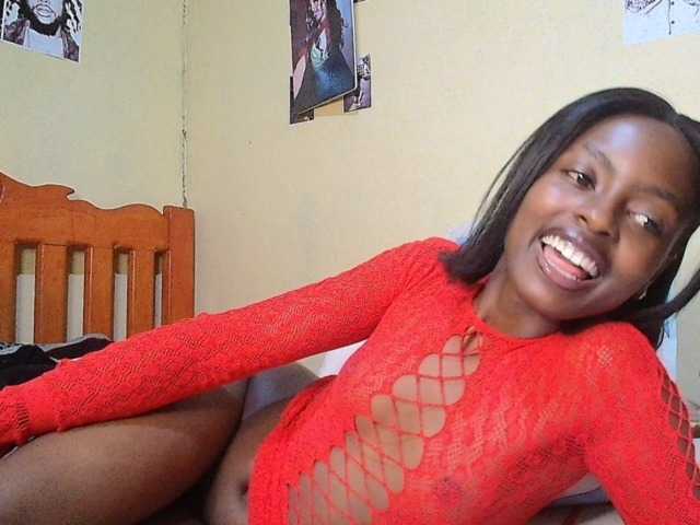 Lustyxo live cam on BongaCams