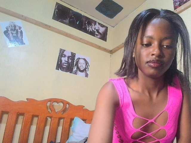 Lustyxo live cam on BongaCams