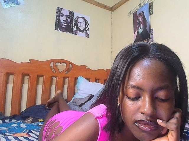 Lustyxo live cam on BongaCams