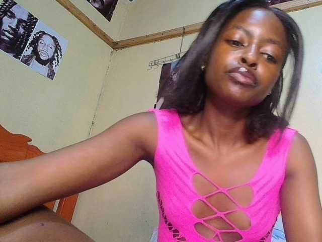 Lustyxo live cam on BongaCams