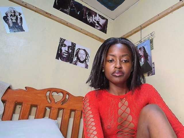 Lustyxo live cam on BongaCams