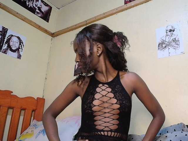 Lustyxo live cam on BongaCams