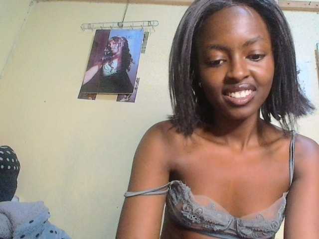 Lustyxo live cam on BongaCams