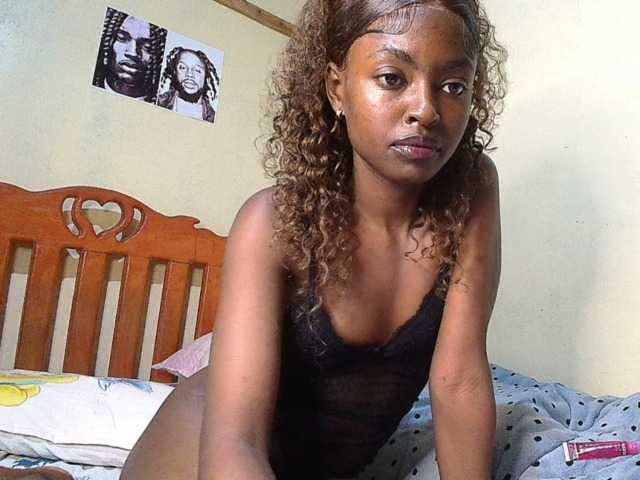 Lustyxo live cam on BongaCams