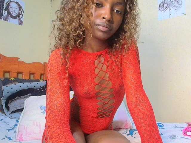 Lustyxo live cam on BongaCams