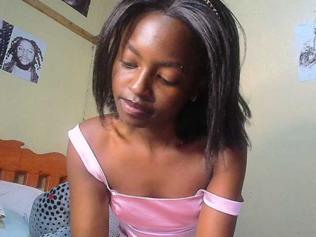 Lustyxo live cam on BongaCams