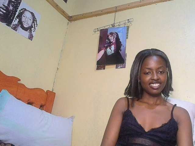 Lustyxo live cam on BongaCams