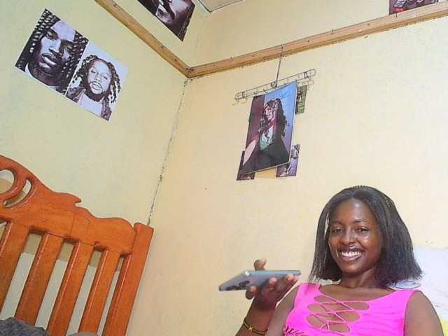Lustyxo live cam on BongaCams
