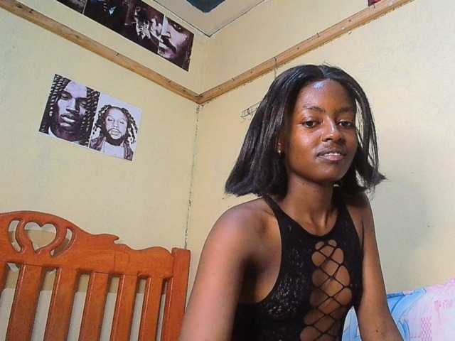Lustyxo live cam on BongaCams
