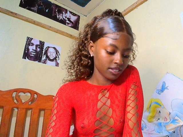 Lustyxo live cam on BongaCams