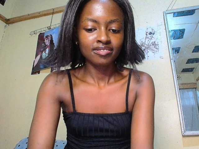 Lustyxo live cam on BongaCams