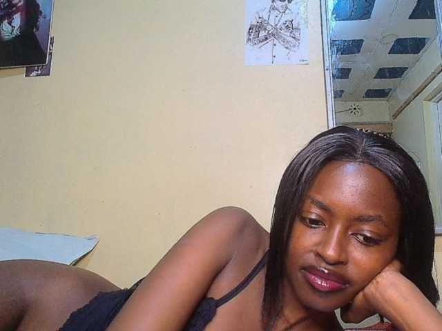 Lustyxo live cam on BongaCams