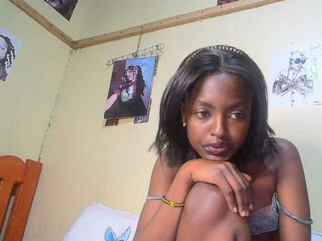 Lustyxo live cam on BongaCams