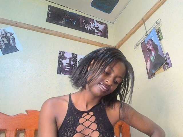 Lustyxo live cam on BongaCams