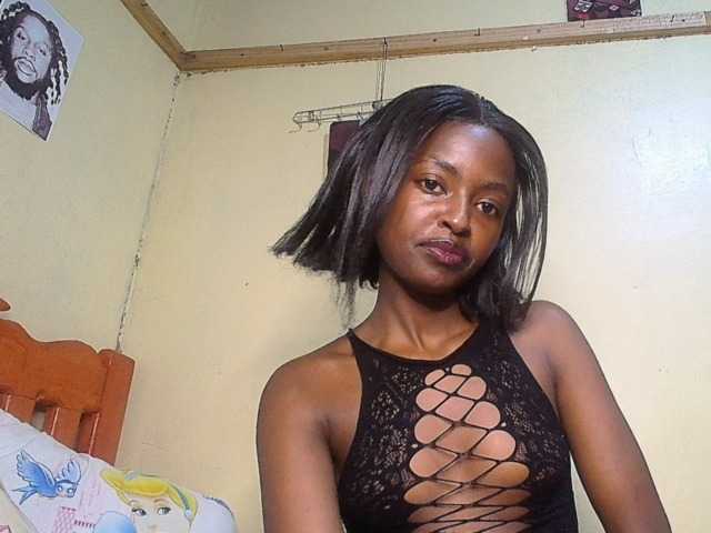 Lustyxo live cam on BongaCams
