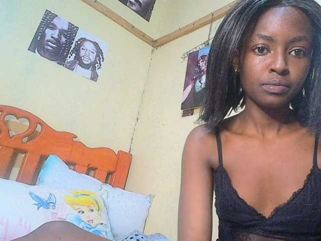 Lustyxo live cam on BongaCams