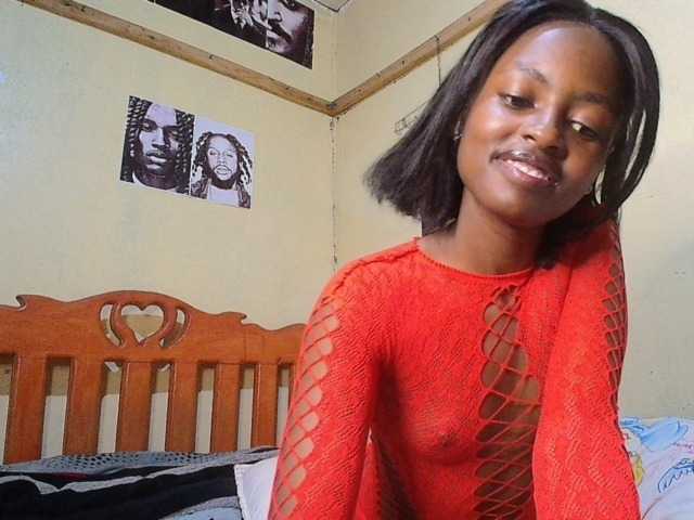 Lustyxo live cam on BongaCams