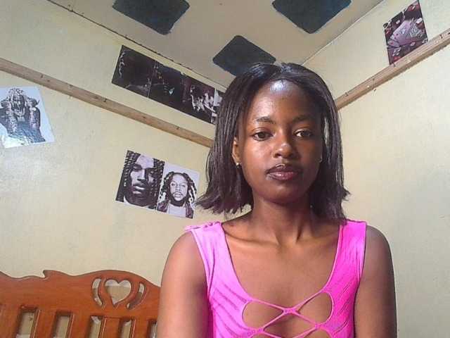 Lustyxo live cam on BongaCams