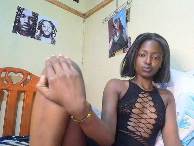 Lustyxo live cam on BongaCams