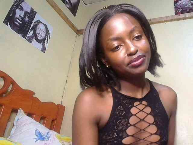 Lustyxo's cam show statistics and live stream