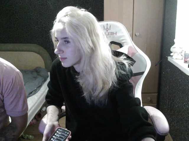 ZlayaaA live cam