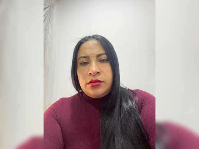 Miia-jazmin live cam on BongaCams