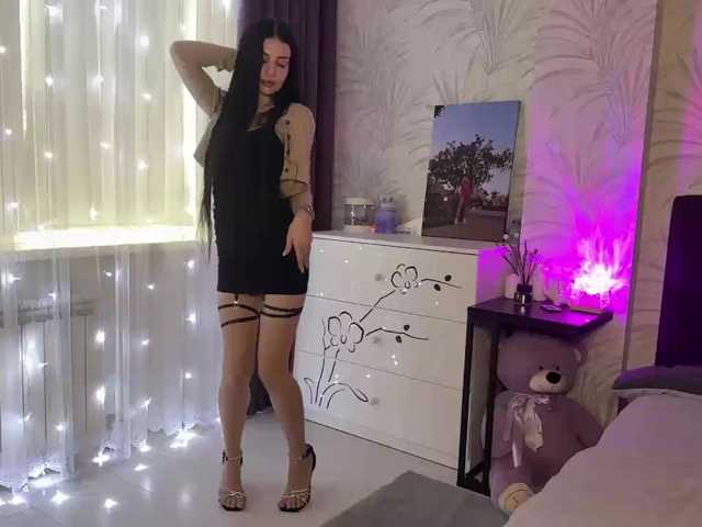 ElaneTadman, live now on BongaCams