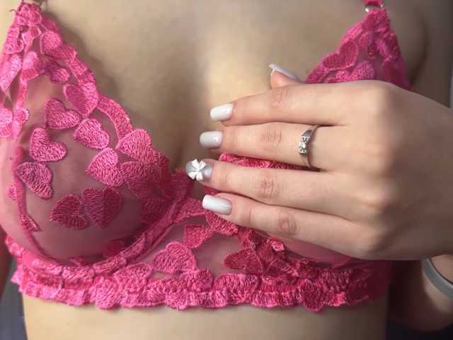 ElaneTadman live cam on BongaCams