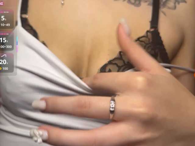ElaneTadman live cam on BongaCams
