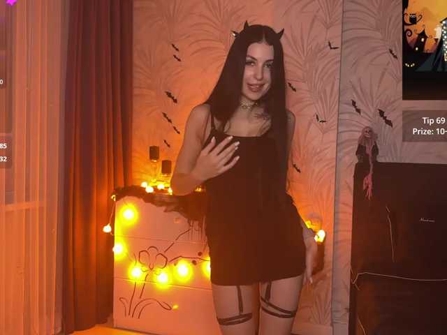 ElaneTadman webcam