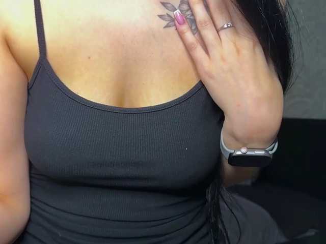 ElaneTadman live cam on BongaCams